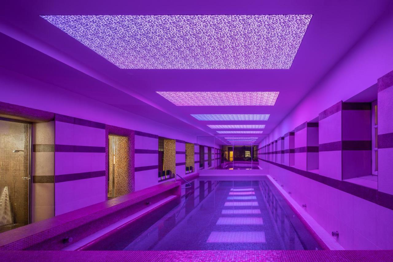Hotel Kristaly Imperial Tata Exterior foto